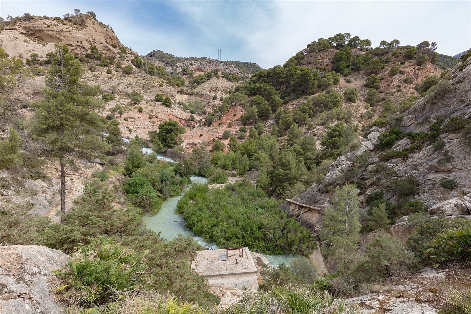 Gaitanes gorge with the Caminito del Rey boardwalk